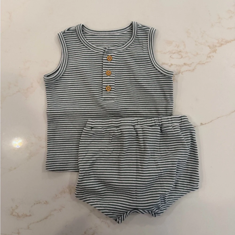 Carter's Striped Matching Set - Picture 1 of 3